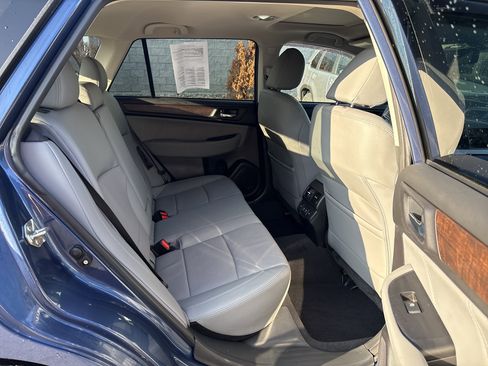 Used 2019 Subaru Outback 2.5i Limited image 12
