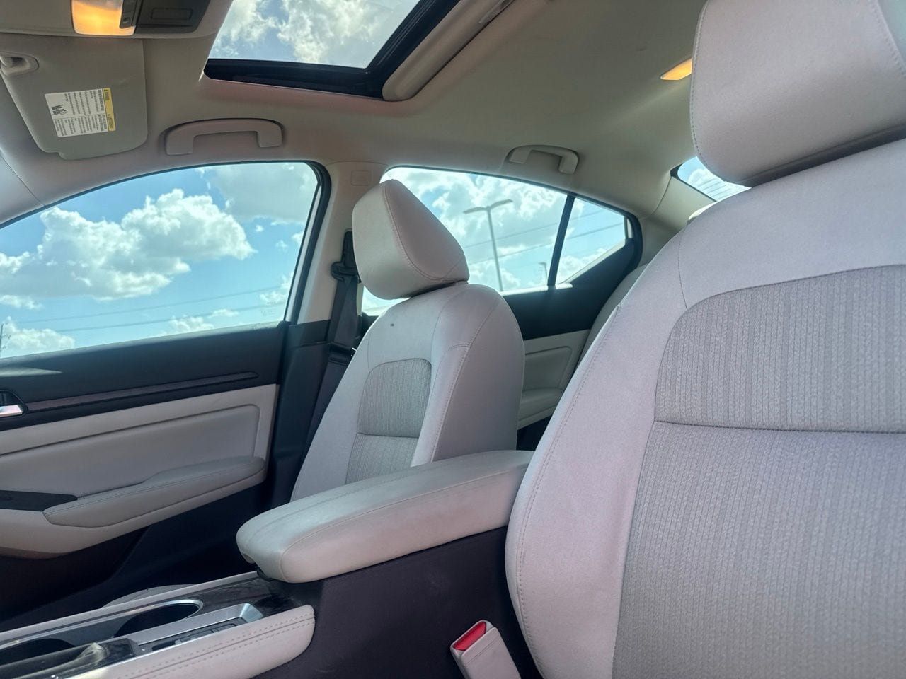 Certified 2024 Nissan Altima 2.5 SV w/ SV Premium Package FWD image 41