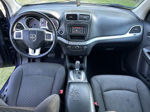 Used 2018 Dodge Journey SXT AWD/4WD image 6