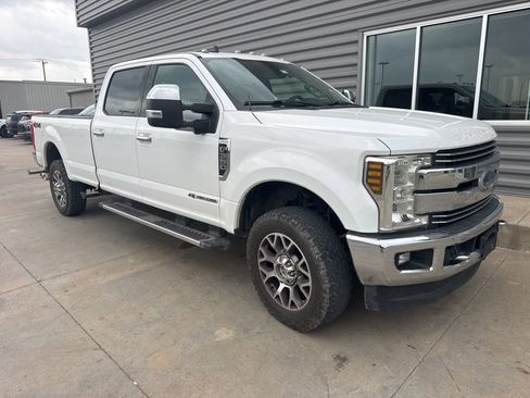 Used 2019 Ford F350 Lariat w/ Chrome Package AWD/4WD image 1