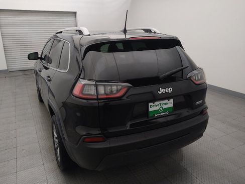 Used 2019 Jeep Cherokee Latitude Plus FWD image 6