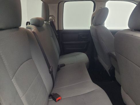 Used 2017 RAM 1500 Express AWD/4WD image 19