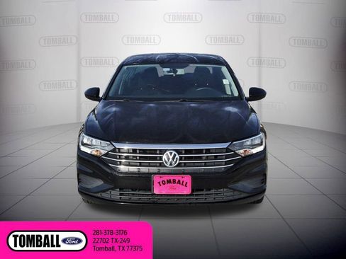 Used 2019 Volkswagen Jetta S image 2