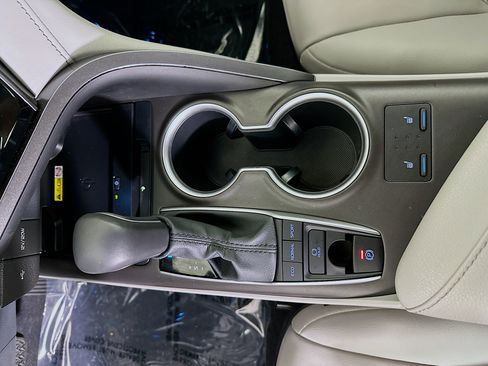 Certified 2023 Toyota Camry XLE w/ Navigation Package image 22