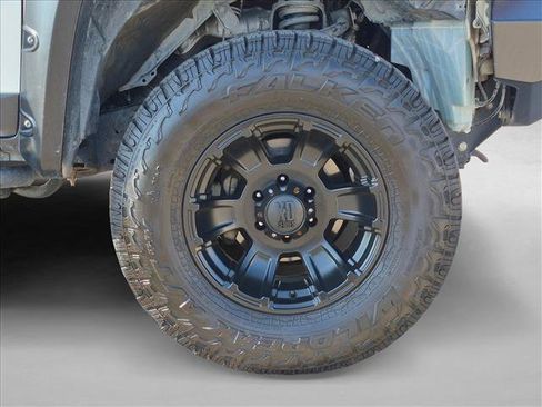 Used 2012 Toyota FJ Cruiser 4WD w/ Convenience Pkg image 21
