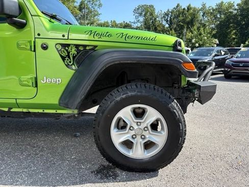 Used 2018 Jeep Wrangler Unlimited Sport AWD/4WD image 31