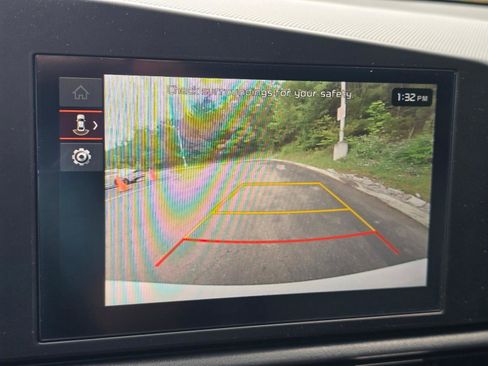New 2026 Kia Niro LX FWD image 10
