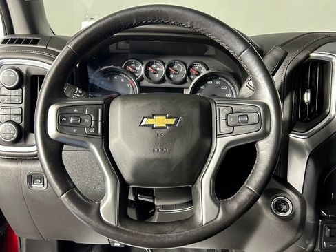 Used 2021 Chevrolet Silverado 1500 LTZ AWD/4WD image 25