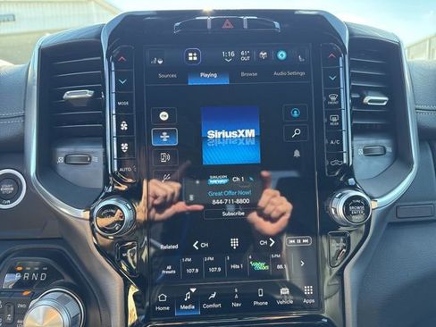 Used 2024 RAM 1500 Laramie image 25