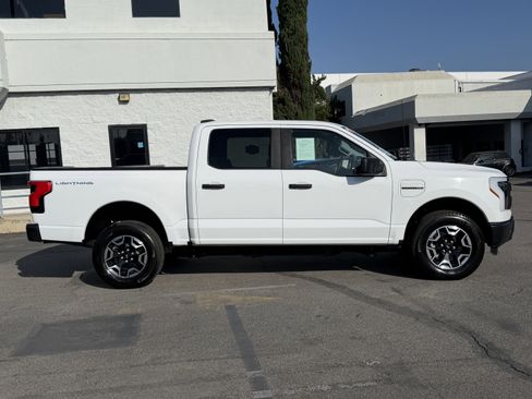 Certified 2023 Ford F150 Lightning Pro AWD/4WD image 8