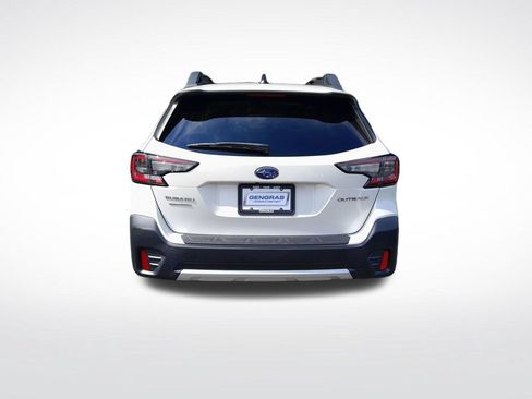 Used 2022 Subaru Outback Limited AWD/4WD image 7