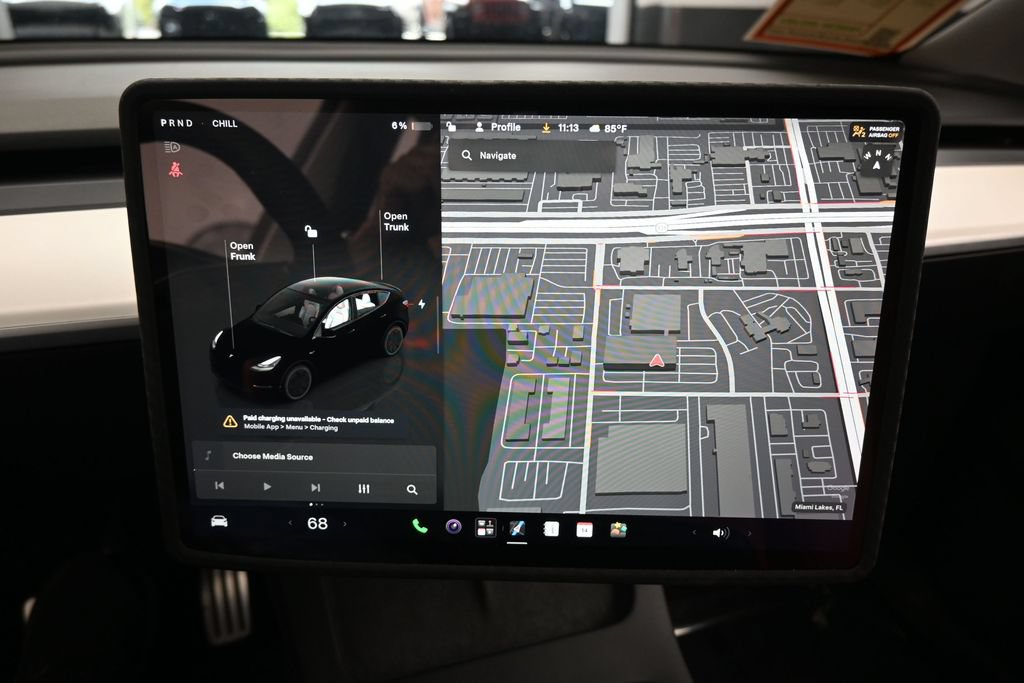 Used 2024 Tesla Model Y Performance AWD/4WD image 20