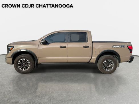 Used 2024 Nissan Titan PRO-4X w/ Pro-4x Convenience Package AWD/4WD image 2