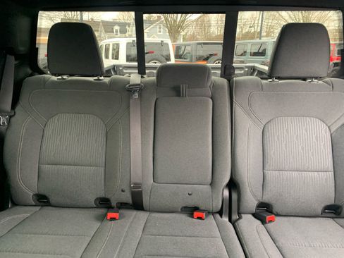Used 2022 RAM 1500 Big Horn image 26