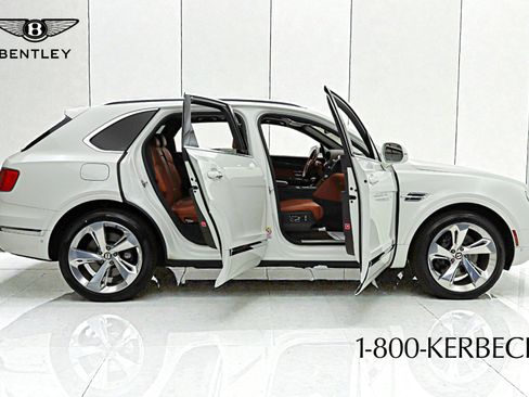 Used 2019 Bentley Bentayga image 22