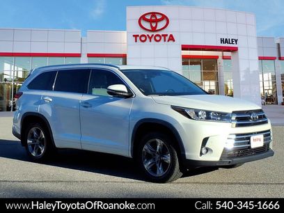 Used 2019 Toyota Highlander Limited Platinum