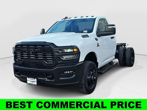 New 2026 RAM 3500 Tradesman AWD/4WD image 7