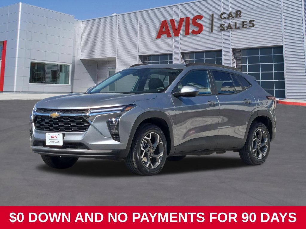 Used 2026 Chevrolet Trax LT FWD image 1