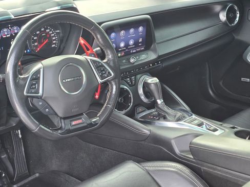 Used 2020 Chevrolet Camaro SS image 32
