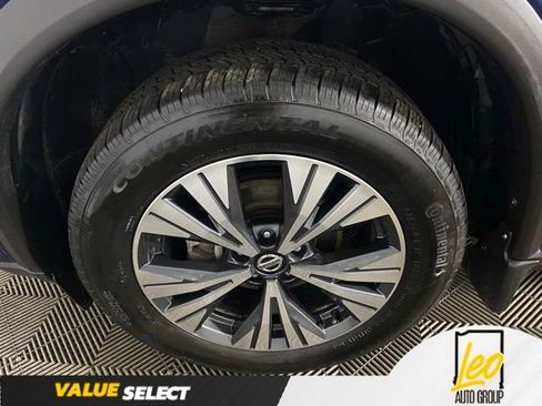 Used 2021 Nissan Rogue SV AWD/4WD image 22