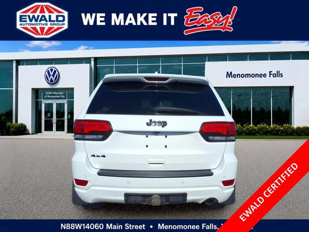 Used 2021 Jeep Grand Cherokee Altitude AWD/4WD image 6
