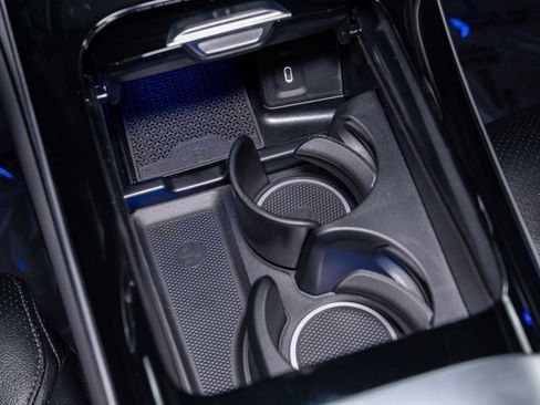 Certified 2026 Mercedes-Benz GLC 300 image 23