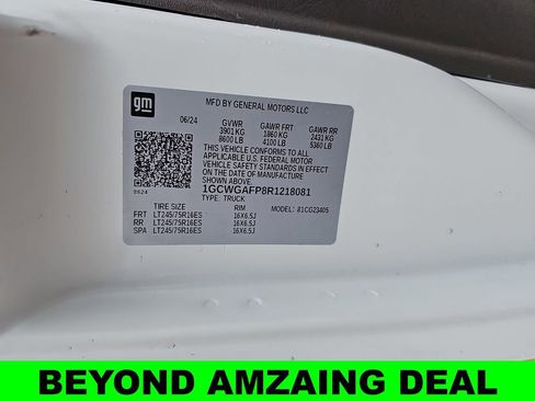 Used 2024 Chevrolet Express 2500 w/ Driver Convenience Package RWD image 40