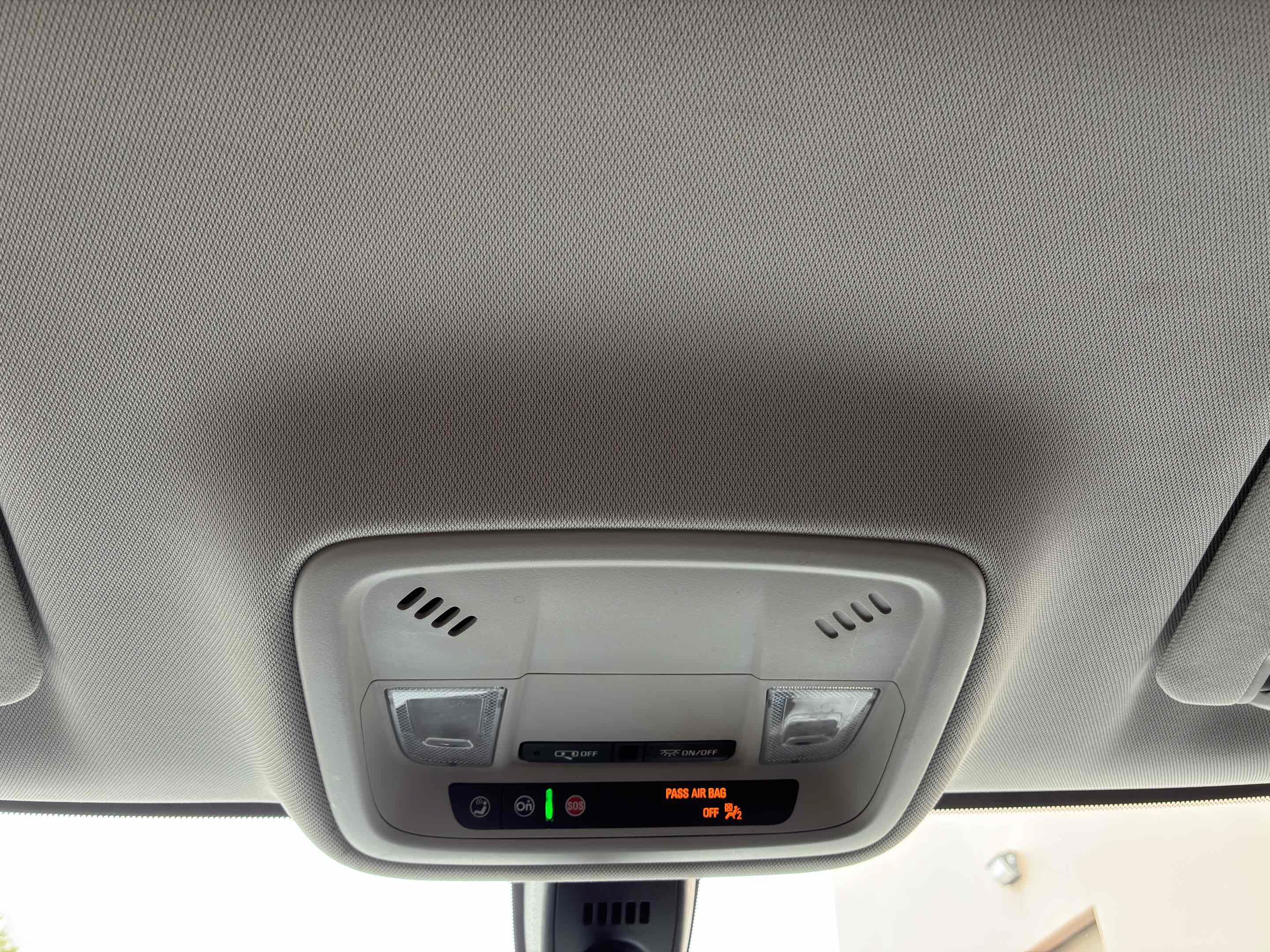 Used 2020 Chevrolet Traverse LS FWD image 28