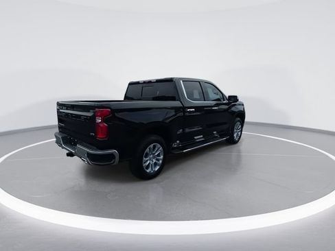 Used 2026 Chevrolet Silverado 1500 LTZ w/ LTZ Premium Package AWD/4WD image 8