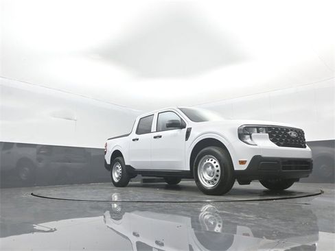 New 2026 Ford Maverick XL image 29