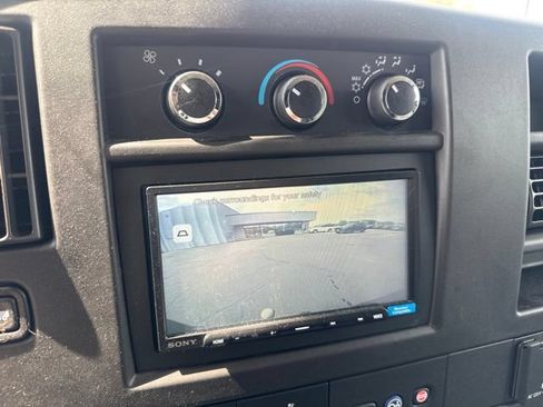 Used 2021 Chevrolet Express 2500 w/ Driver Convenience Package RWD image 17