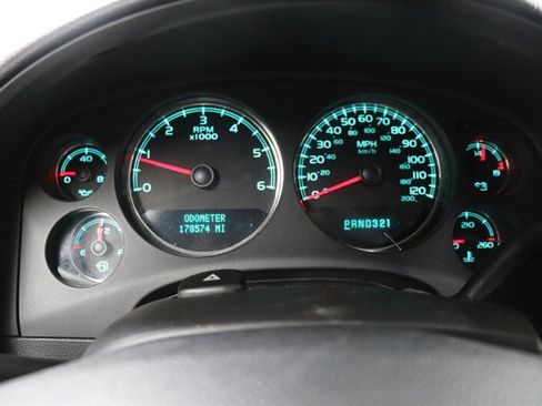 Used 2007 GMC Yukon SLT w/ SLT Preferred Equipment Group AWD/4WD image 10