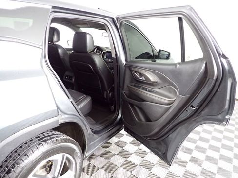 Used 2020 GMC Terrain SLT AWD/4WD image 34