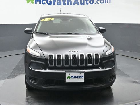 Used 2014 Jeep Cherokee Sport image 4