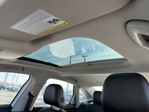 Used 2023 Volkswagen Jetta SEL image 13