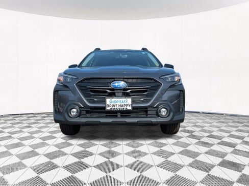 Used 2025 Subaru Outback Onyx Edition image 16