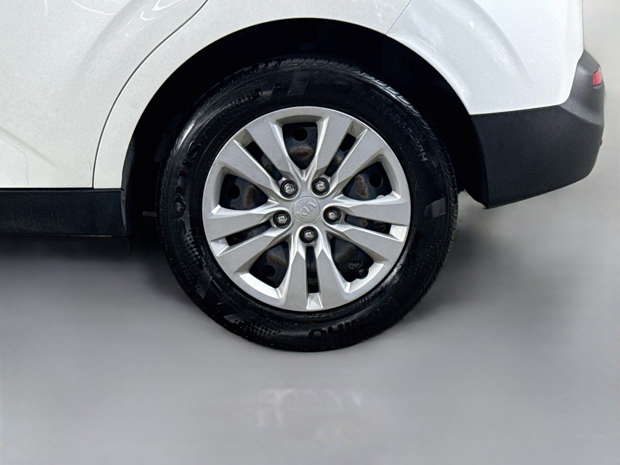 Used 2021 Kia Soul LX FWD image 37