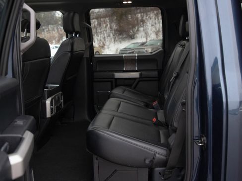 Used 2019 Ford F350 Lariat image 15