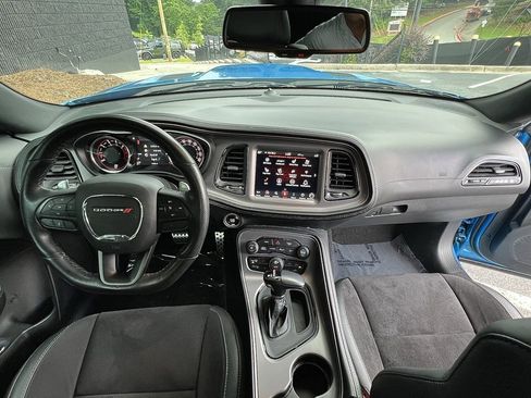 Used 2023 Dodge Challenger R/T Scat Pack image 31