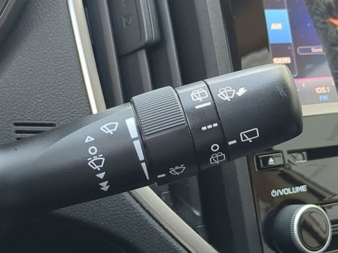 Used 2020 Subaru Crosstrek 2.0i Premium image 26