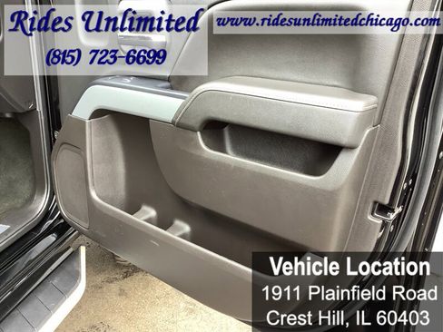 Used 2017 Chevrolet Silverado 1500 LT w/ Midnight Edition AWD/4WD image 29