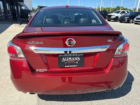 Used 2015 Nissan Altima 2.5 SL w/ Technology Package FWD image 6
