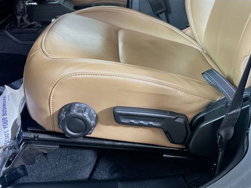 Used 2023 Jeep Gladiator Rubicon w/ LED Lighting Group image 19