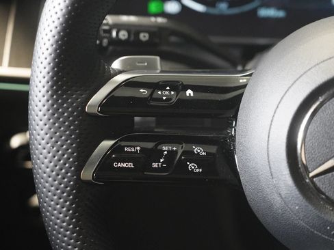 Certified 2023 Mercedes-Benz GLC 300 4MATIC image 16