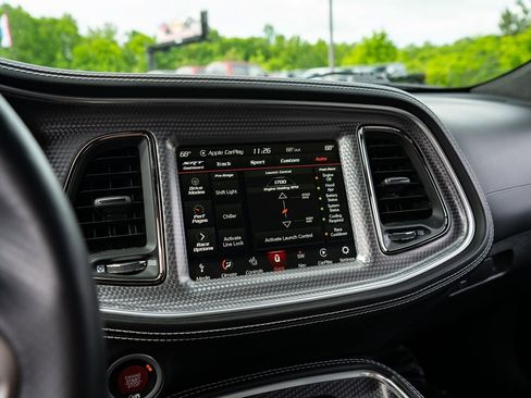 Used 2022 Dodge Challenger SRT Hellcat RWD image 47