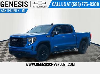 Used 2022 GMC Sierra 1500 Elevation w/ Elevation Premium Package AWD/4WD video 1