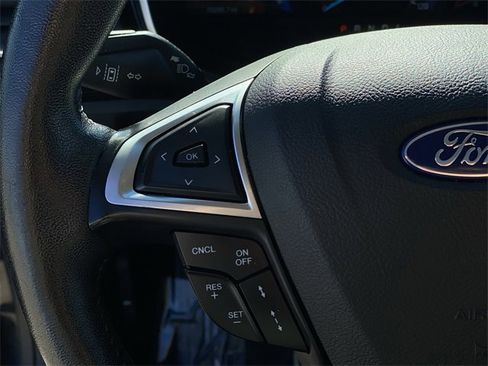 Used 2019 Ford Fusion Energi Titanium image 12