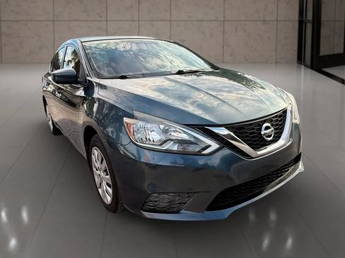 Used 2016 Nissan Sentra SV FWD image 10