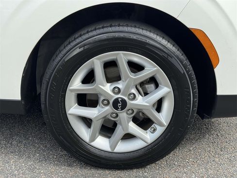 Used 2023 Kia Soul LX w/ Option Group 015 image 25