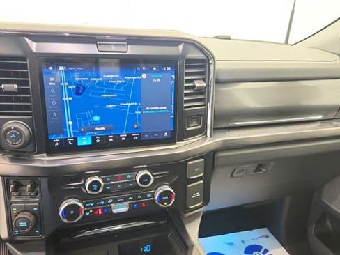 New 2026 Ford F350 Lariat w/ Black Appearance Package image 17